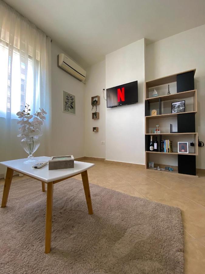 Seaside Apartment Durres Ngoại thất bức ảnh
